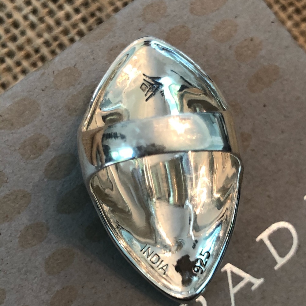 Silpada Sterling Long Shield Statement Ring Sz 6 - image 3